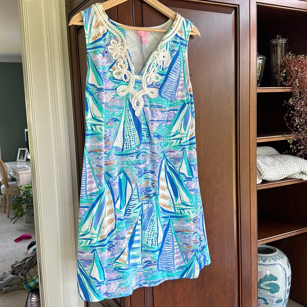 Lilly Pulitzer shift dress
